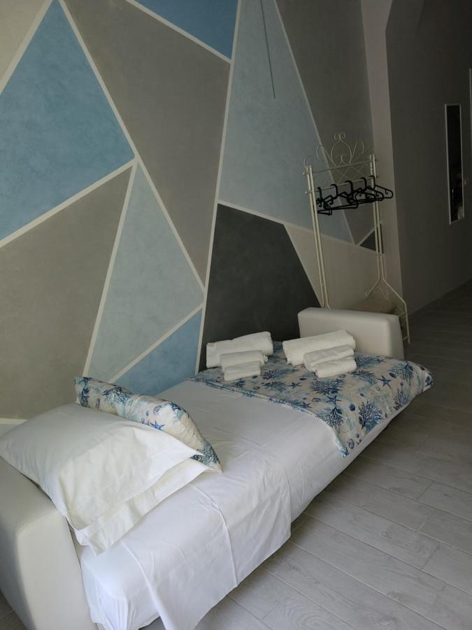 Casa Vacanze Manthy Posizione Centrale Bari Exterior foto